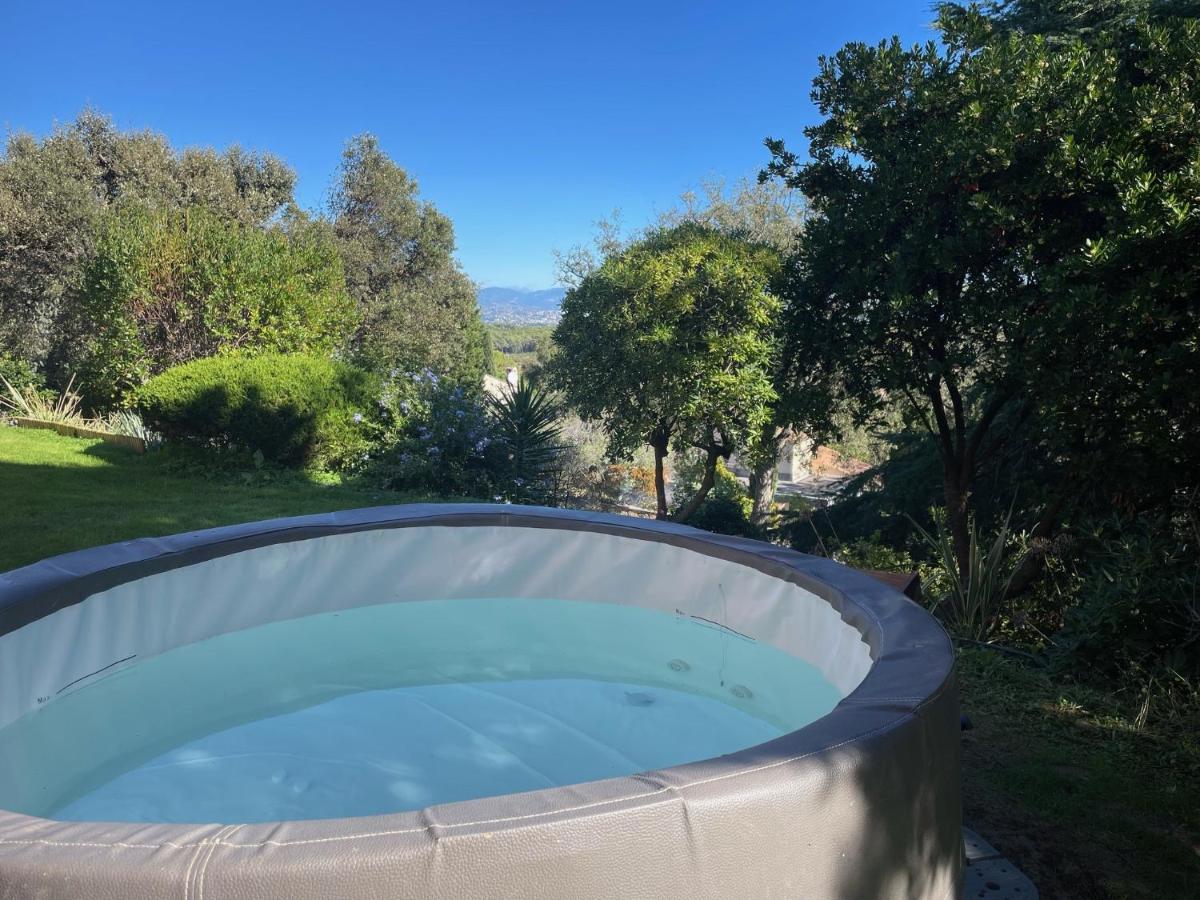 Apartament Domaine Des Tuilieres Avec Jacuzzi Vallauris Zewnętrze zdjęcie
